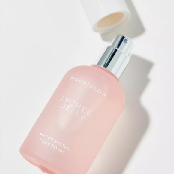 Mochiglow Lychee Jelly Eau de Parfum - Picture 2 of 3